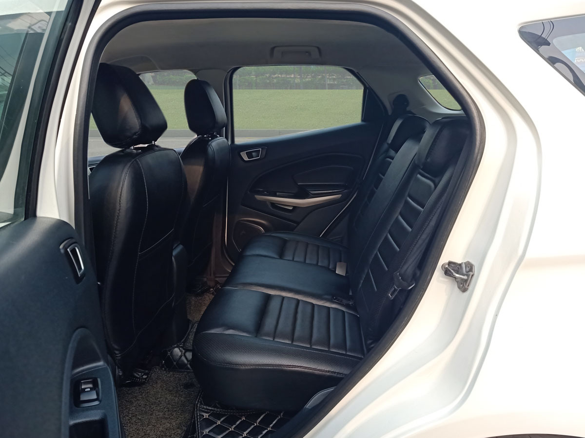 Ford EcoSport Trend thumbnail 6