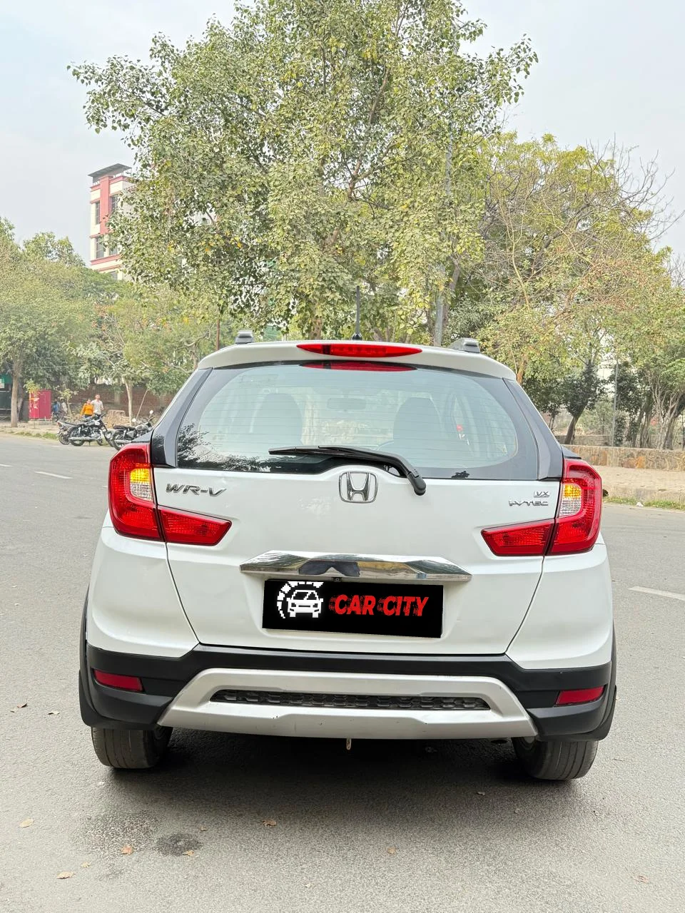 Honda WRV thumbnail 4