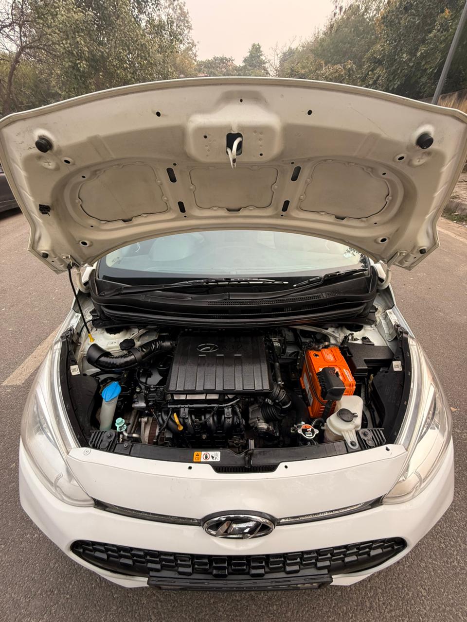 Hyundai 10 Grand Sportz thumbnail 10