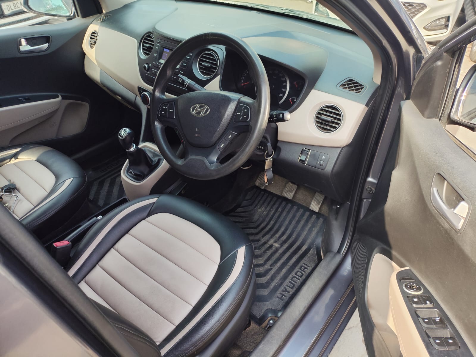 Hyundai i10 Grand thumbnail 6