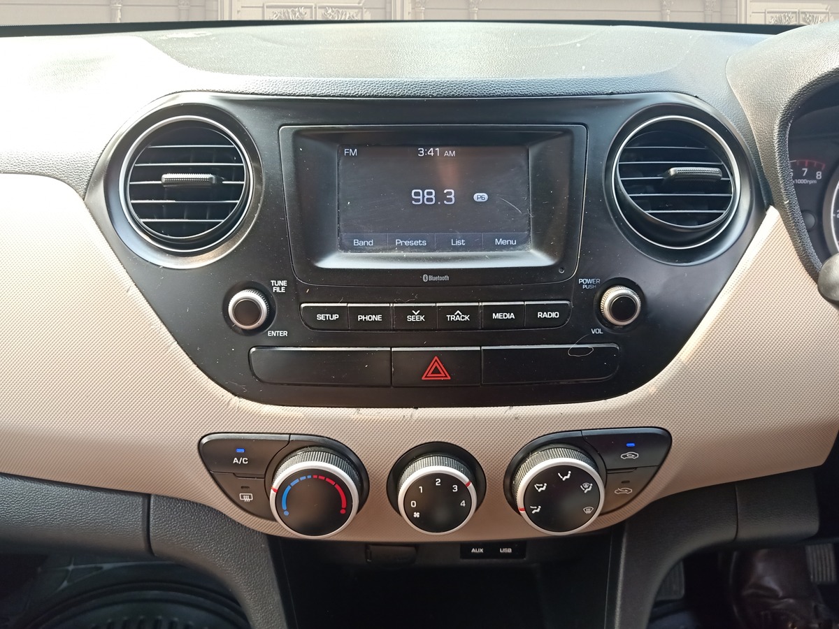 Hyundai i10 Grand Sports thumbnail 8