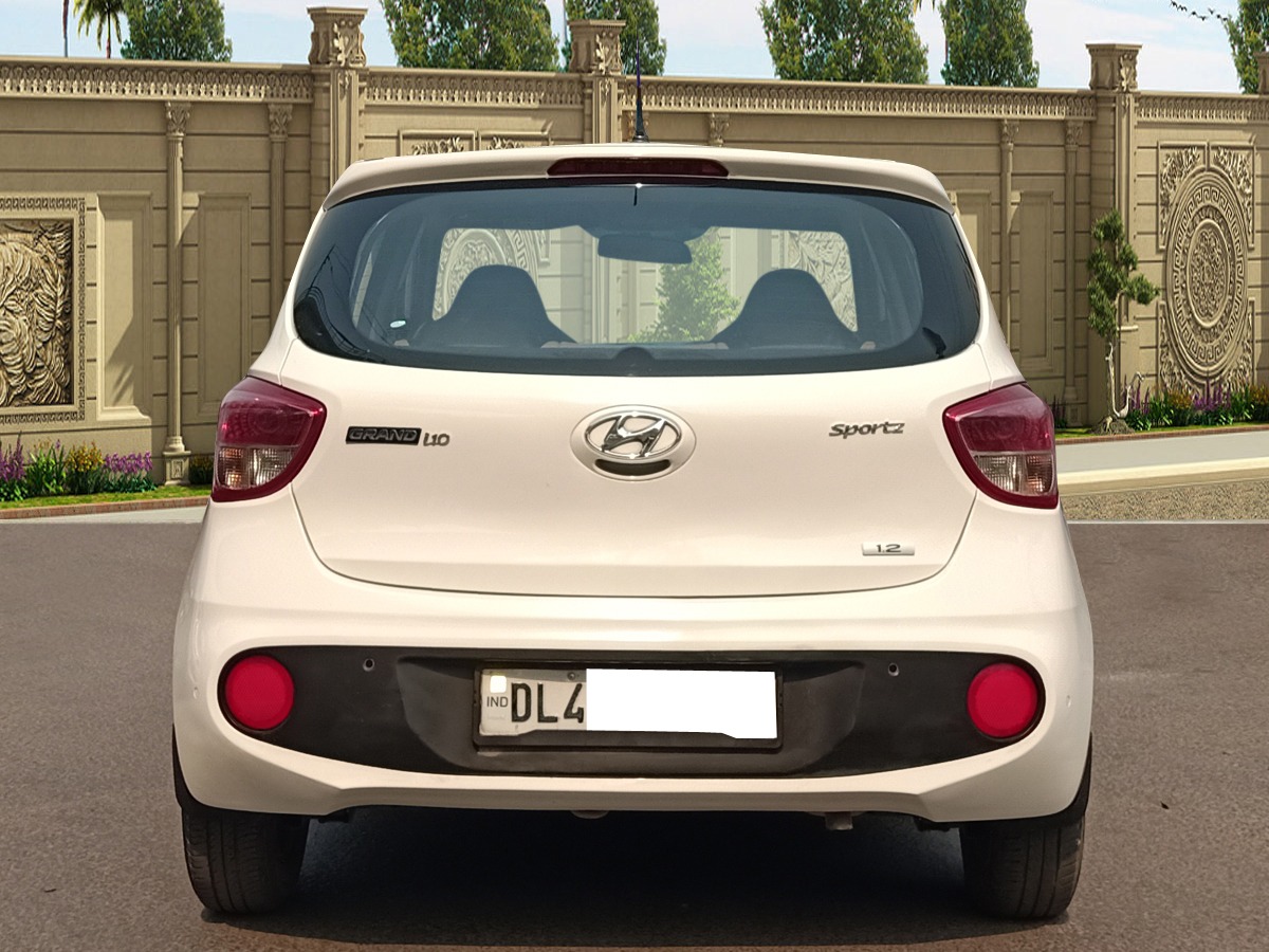 Hyundai i10 Grand Sports thumbnail 4