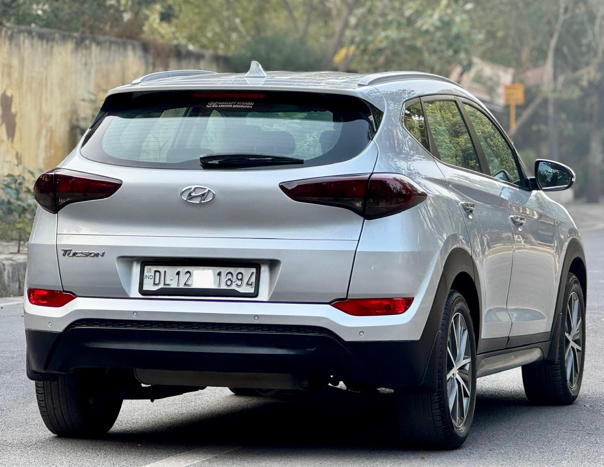 Hyundai Tucson Gl thumbnail 7