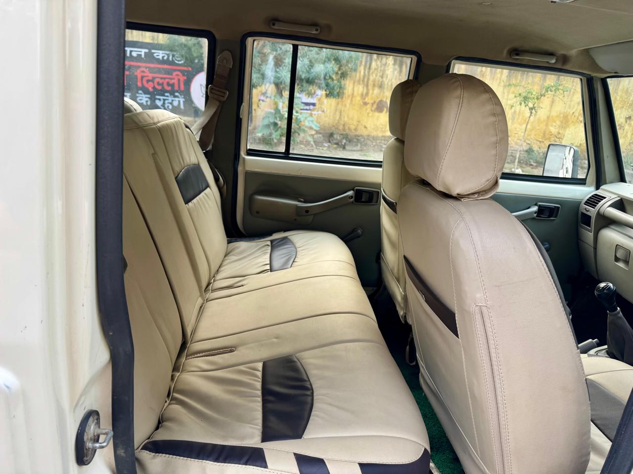 Mahindra Bolero Sle thumbnail 10