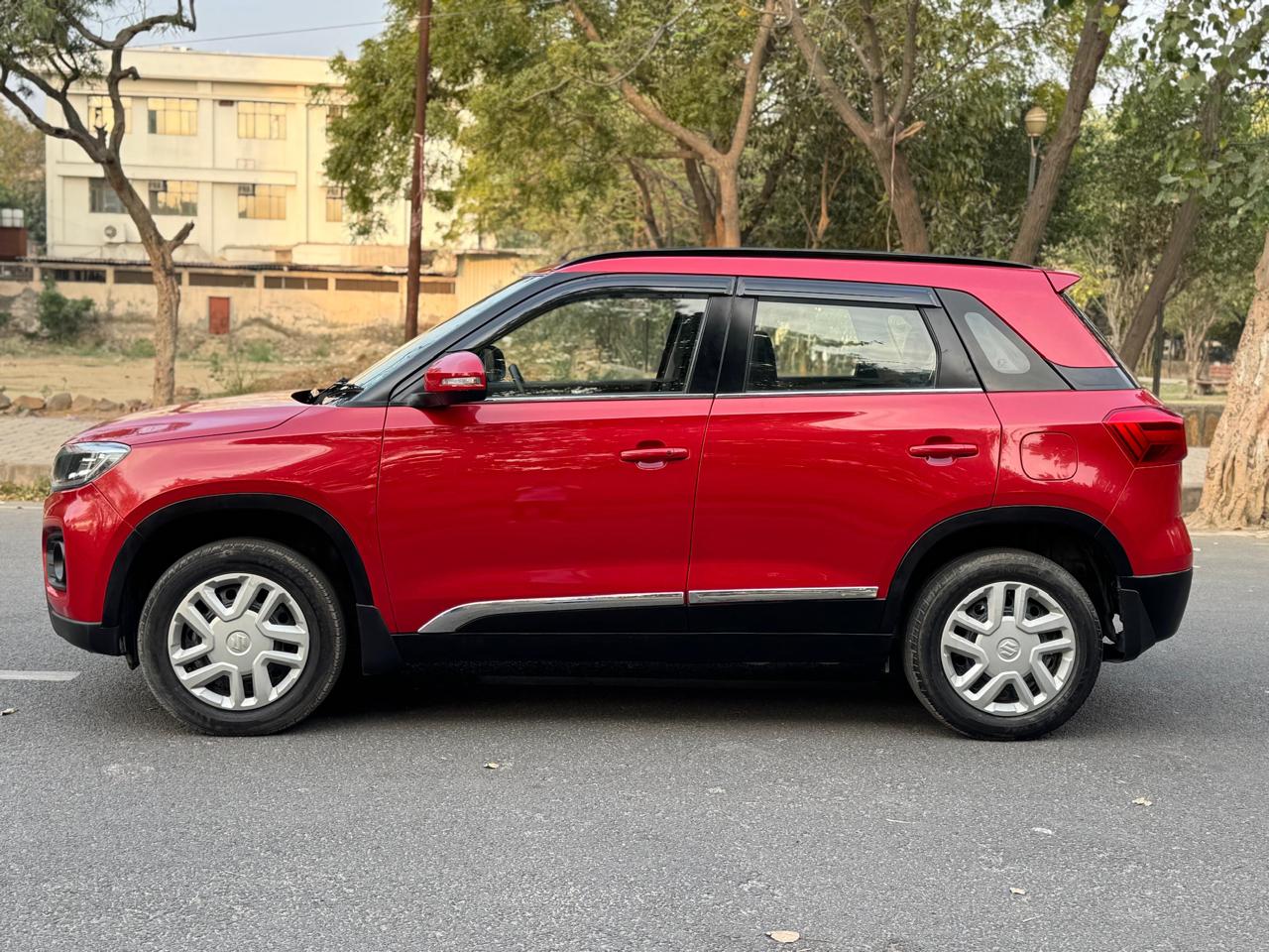 Maruti Breeza Vxi thumbnail 6