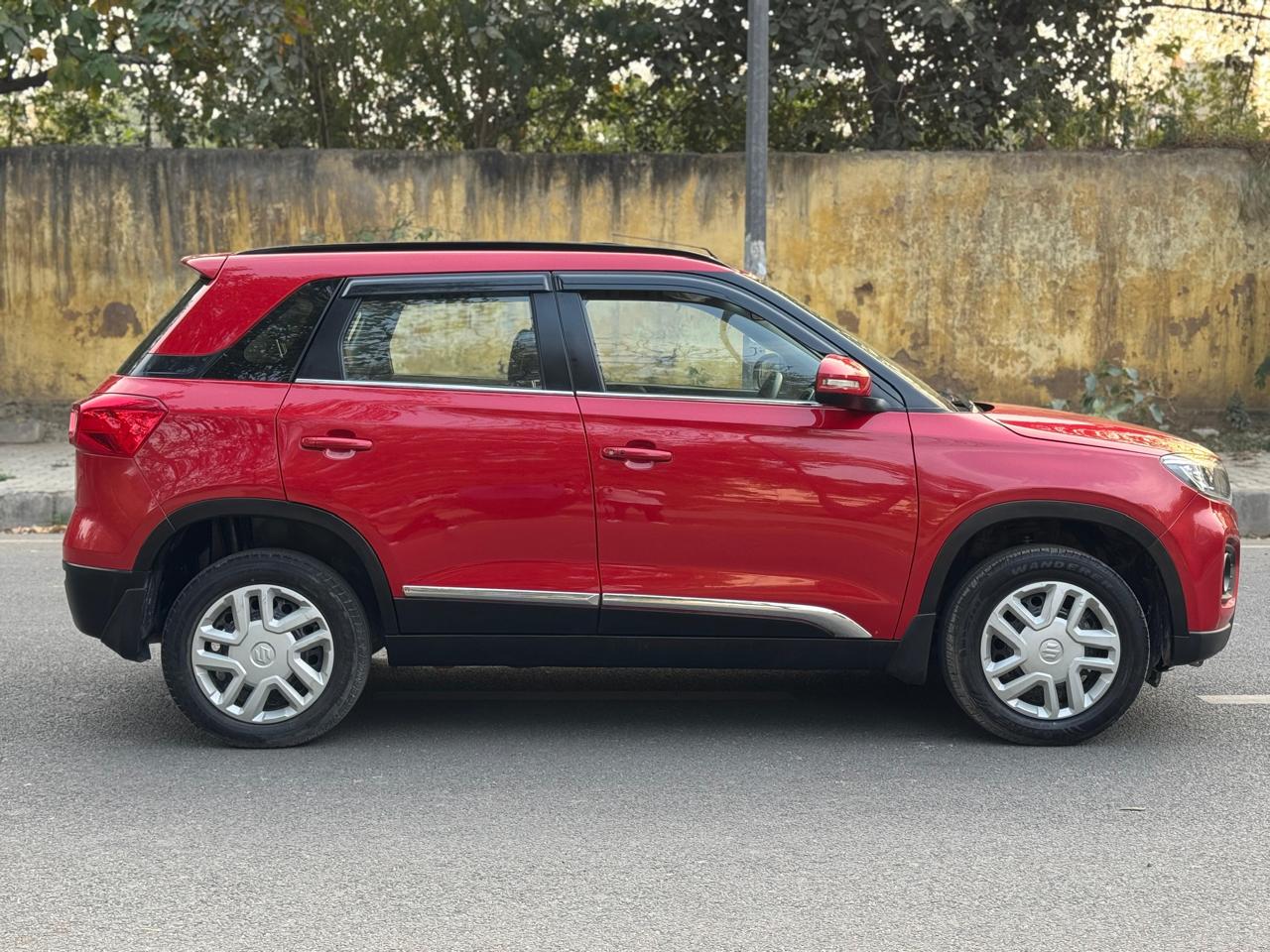 Maruti Breeza Vxi thumbnail 9