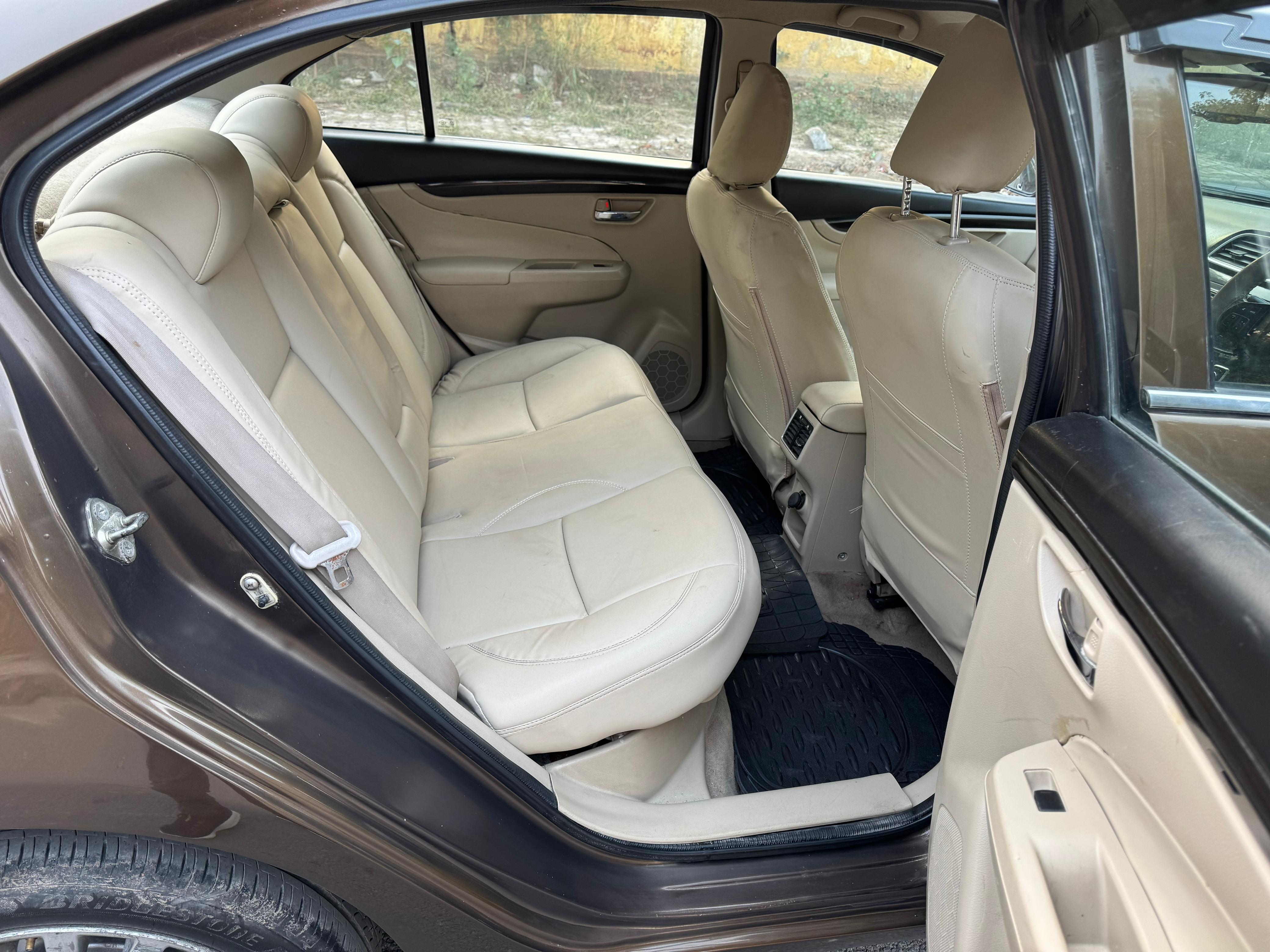 Maruti Ciaz Zxi Plus thumbnail 11