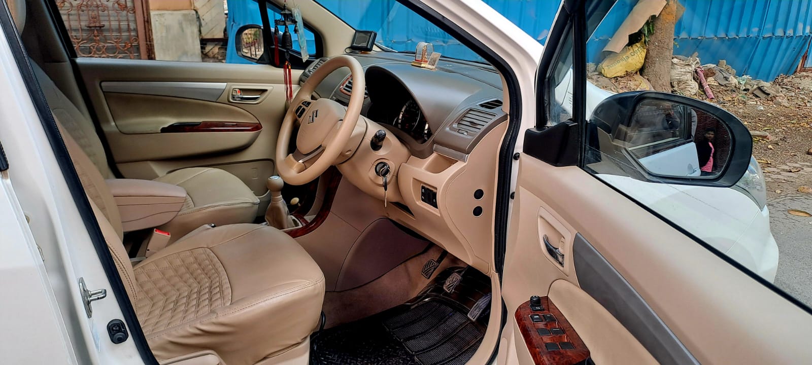 Maruti Ertiga Vxi thumbnail 5