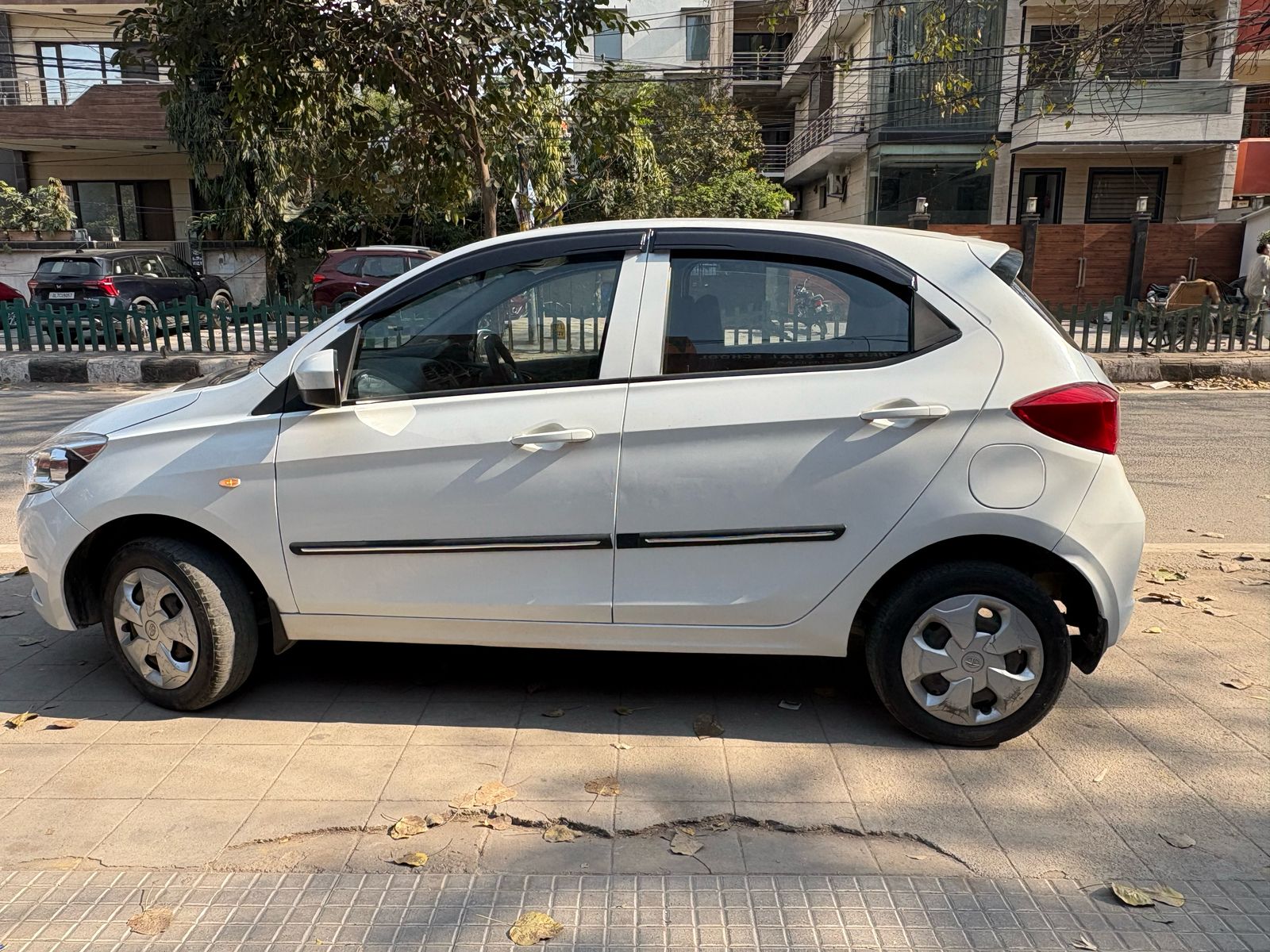Tata Tiago XT thumbnail 5