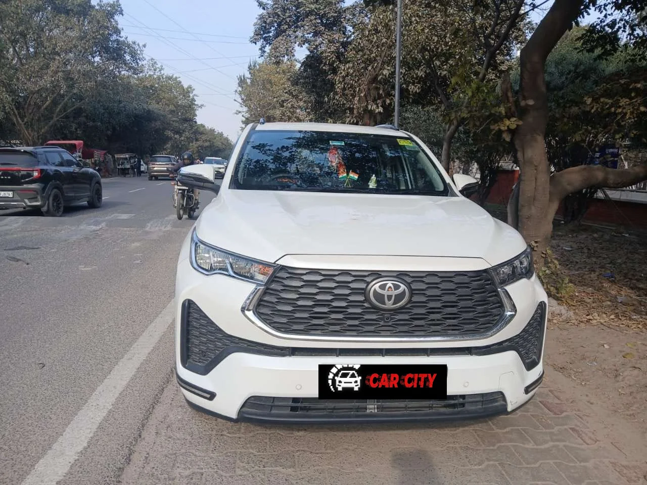 Toyota Innova Hycross VX Hybrid