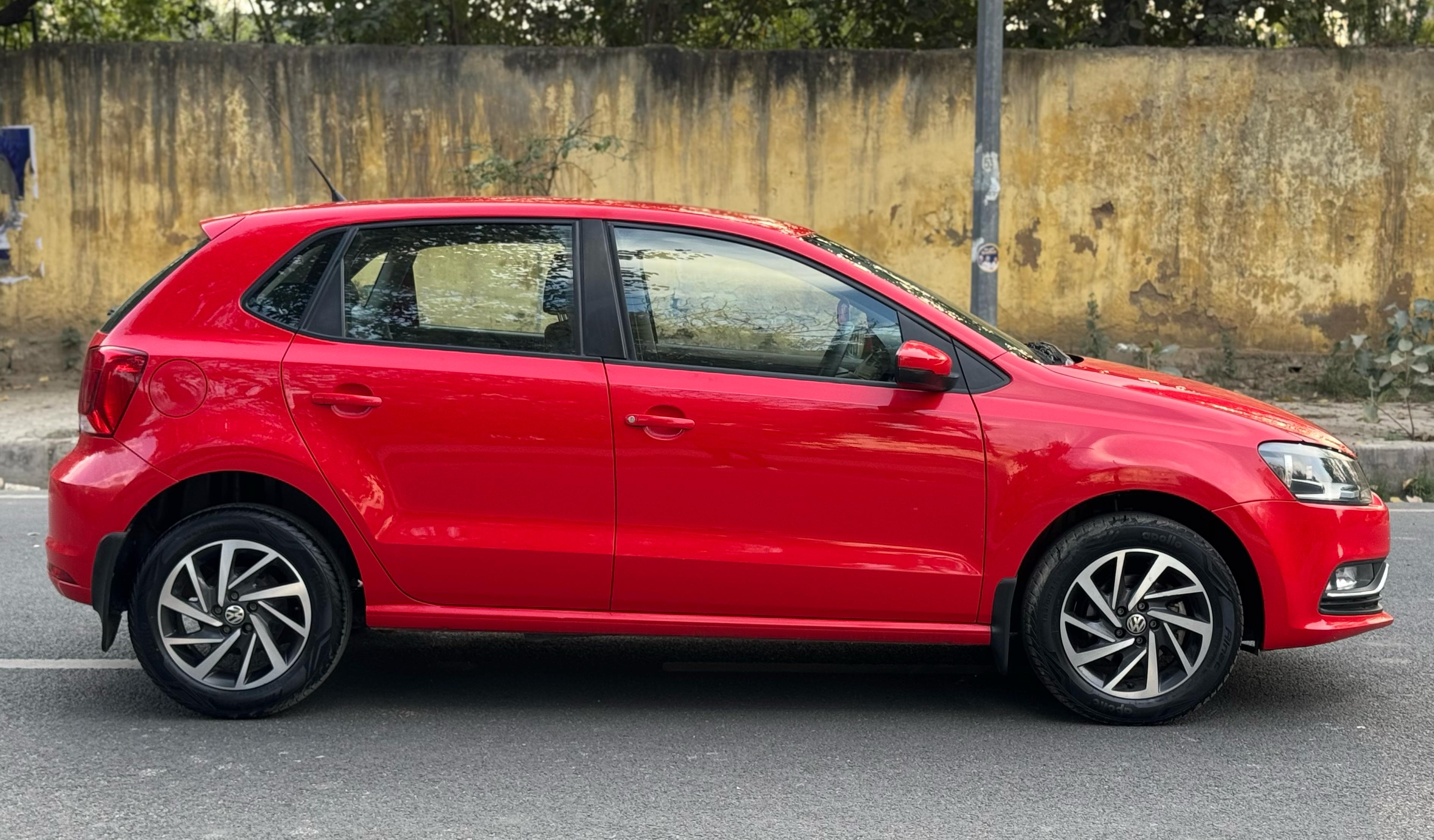 Volkswagen Polo Comfortline thumbnail 5